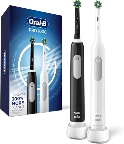 Oral-B Pro 1000 Toothbrush (2 Count)
